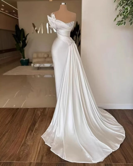 White Graceful Satin Simple Lightweight Wedding Dress Long Dress