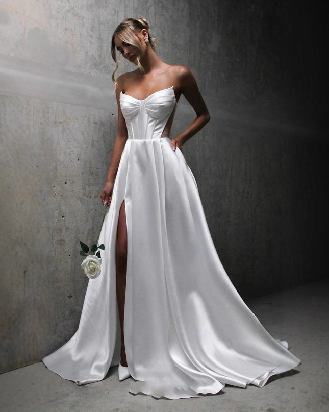 White Satin Slit Pocket Bandage Wedding Dress