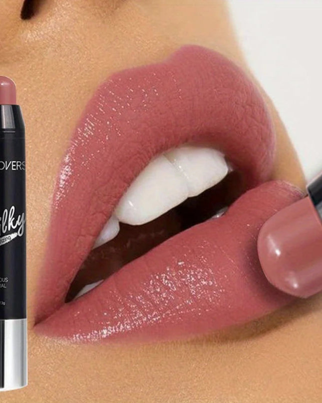 Lipstick being applied to lips with ECOLOVERES branding
