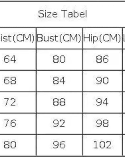 Size chart for clothing with measurements in centimeters