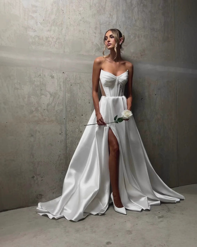 White Satin Slit Pocket Bandage Wedding Dress